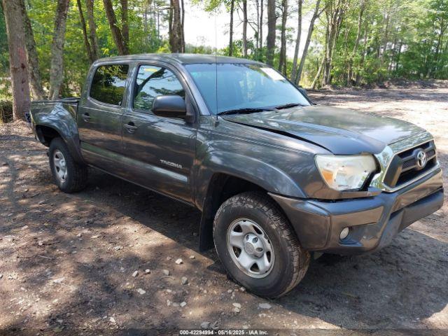  Salvage Toyota Tacoma