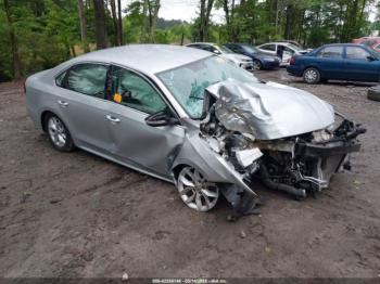  Salvage Volkswagen Passat