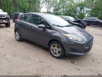  Salvage Ford Fiesta