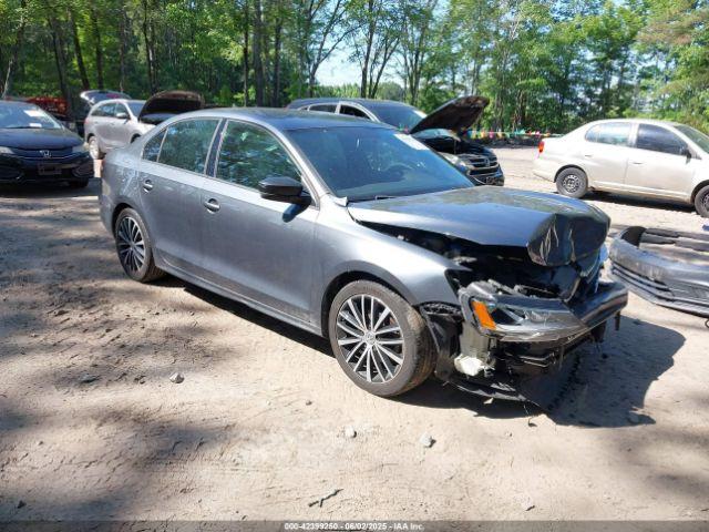  Salvage Volkswagen Jetta