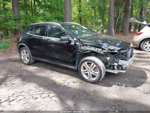  Salvage Mercedes-Benz GLA