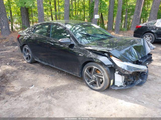  Salvage Hyundai ELANTRA