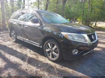  Salvage Nissan Pathfinder