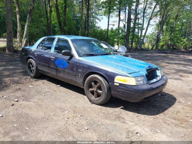  Salvage Ford Crown Victoria