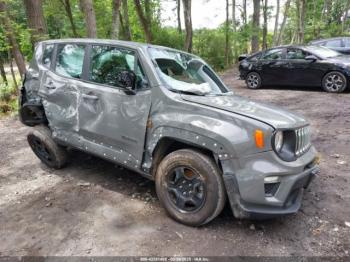  Salvage Jeep Renegade