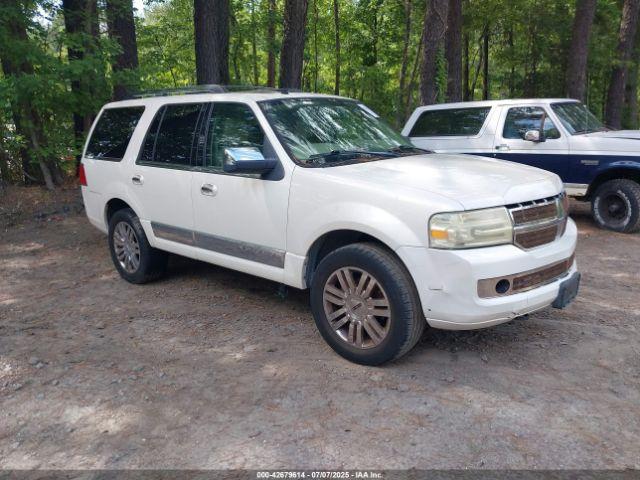  Salvage Lincoln Navigator