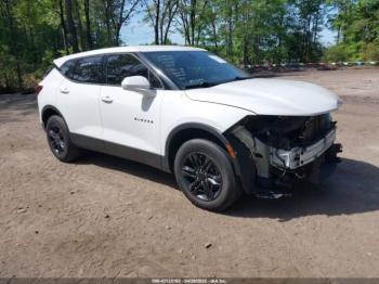  Salvage Chevrolet Blazer