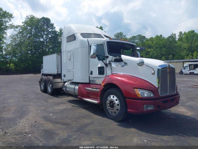  Salvage Kenworth T660