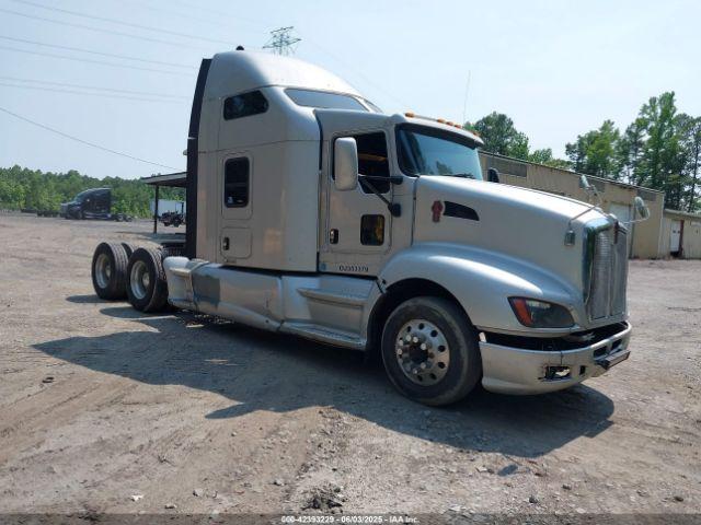  Salvage Kenworth Construction