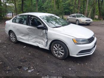  Salvage Volkswagen Jetta