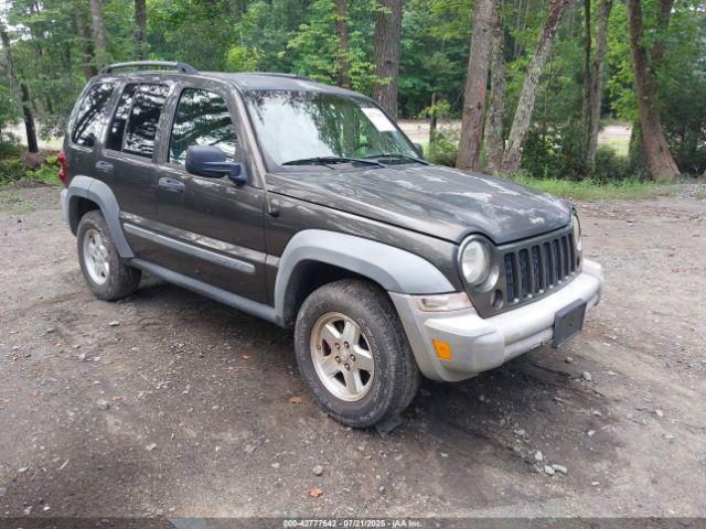 Salvage Jeep Liberty