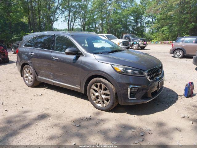  Salvage Kia Sorento
