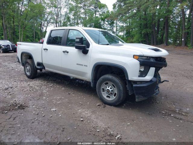  Salvage Chevrolet Silverado 2500