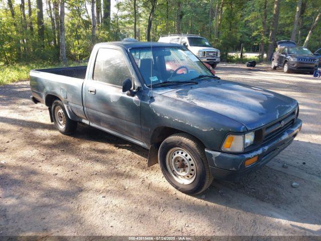  Salvage Toyota Pickup
