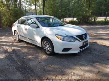  Salvage Nissan Altima