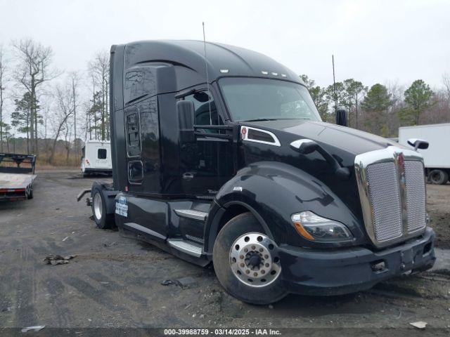  Salvage Kenworth T680