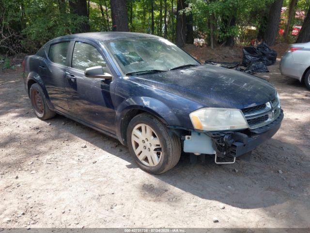  Salvage Dodge Avenger