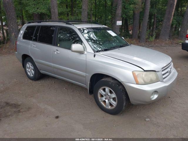  Salvage Toyota Highlander