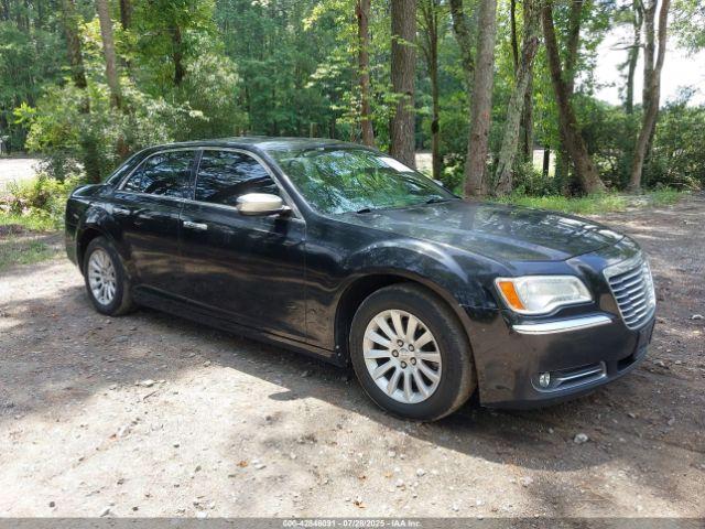  Salvage Chrysler 300
