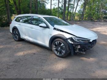  Salvage Buick Regal TourX