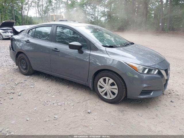  Salvage Nissan Versa