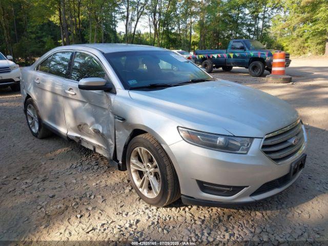  Salvage Ford Taurus