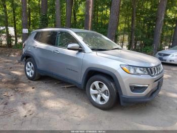  Salvage Jeep Compass