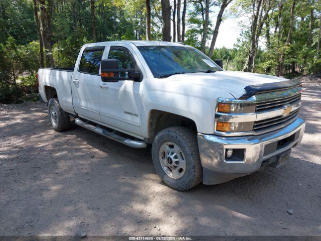  Salvage Chevrolet Silverado 2500