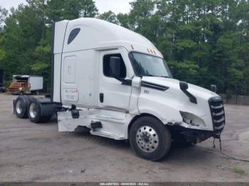  Salvage Freightliner New Cascadia 126