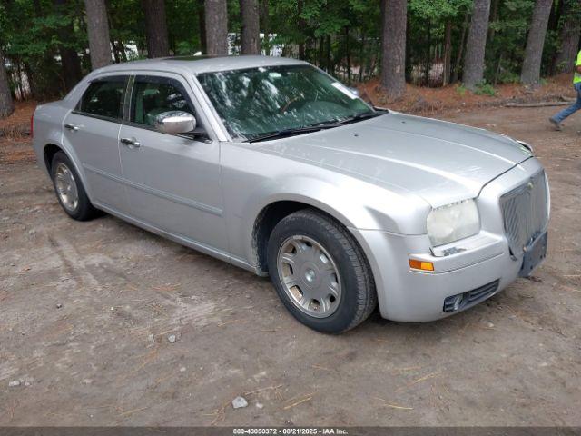  Salvage Chrysler 300