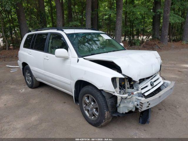  Salvage Toyota Highlander