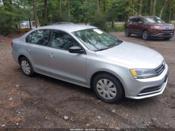  Salvage Volkswagen Jetta