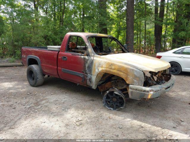  Salvage Chevrolet Silverado 2500