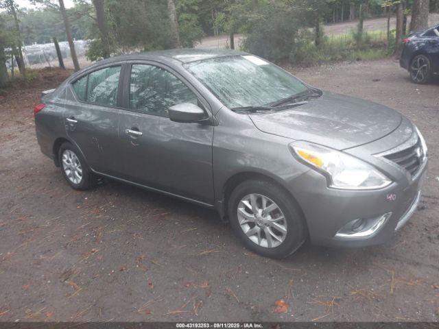  Salvage Nissan Versa