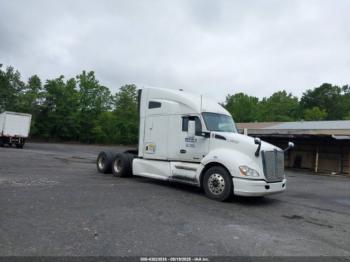  Salvage Kenworth T680