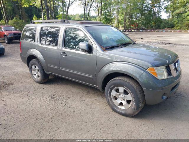  Salvage Nissan Pathfinder