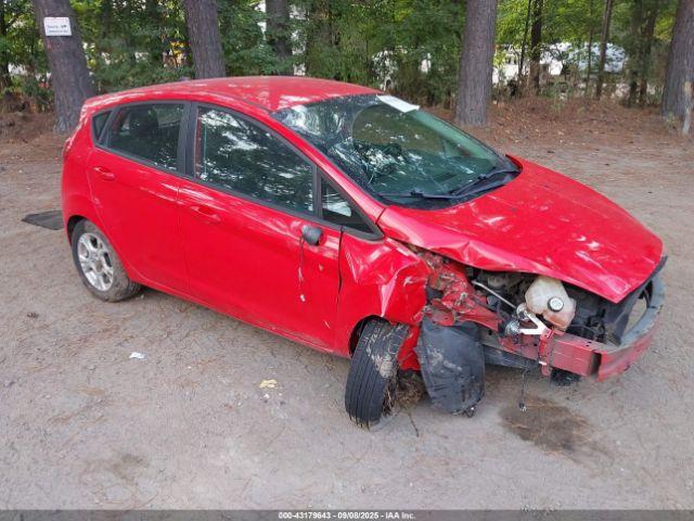  Salvage Ford Fiesta