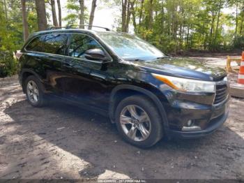  Salvage Toyota Highlander