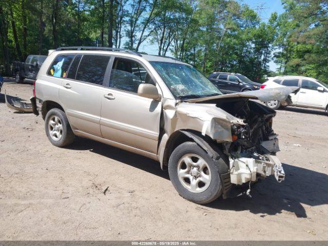  Salvage Toyota Highlander