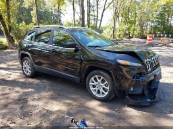  Salvage Jeep Cherokee