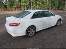 Toyota Camry Se Image 4