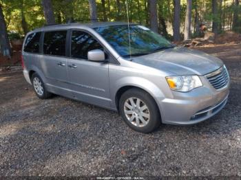  Salvage Chrysler Town & Country