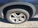 BMW X Series 4.8i Image 8