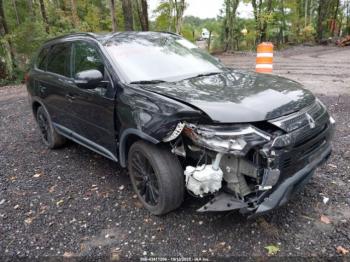  Salvage Mitsubishi Outlander