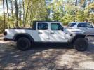 Jeep Gladiator Mojave Image 3
