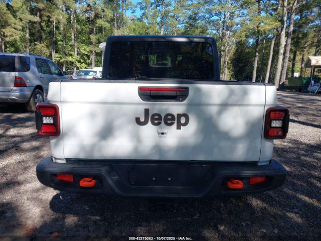 Jeep Gladiator Mojave Image 17