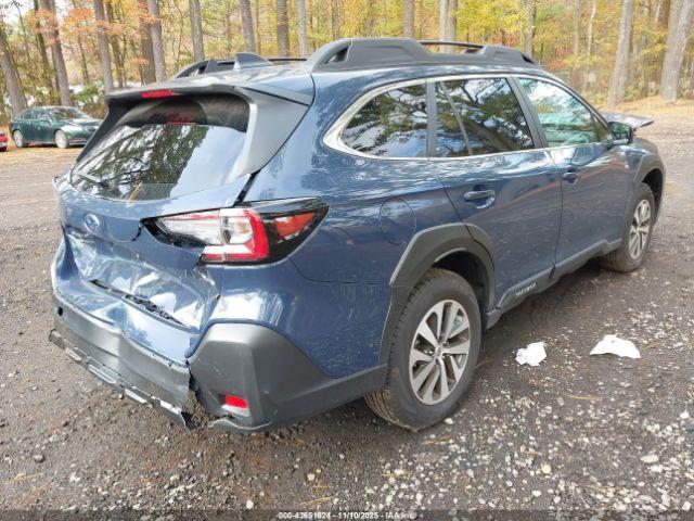 Subaru Outback Premium Image 4