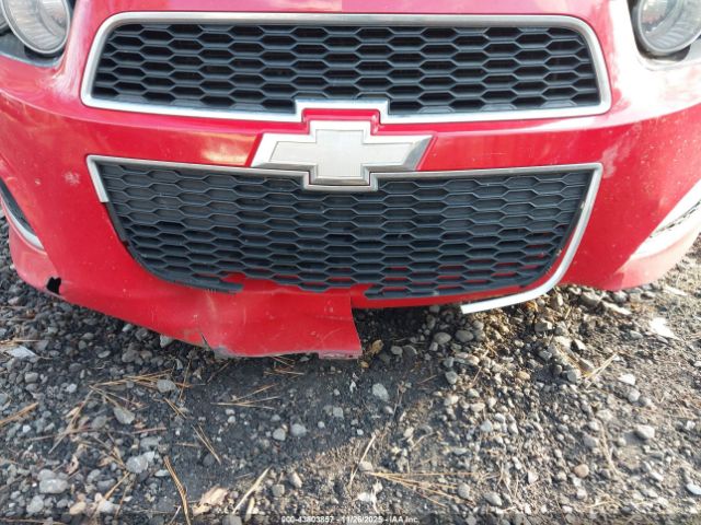 Chevrolet Sonic Rs Manual Image 6