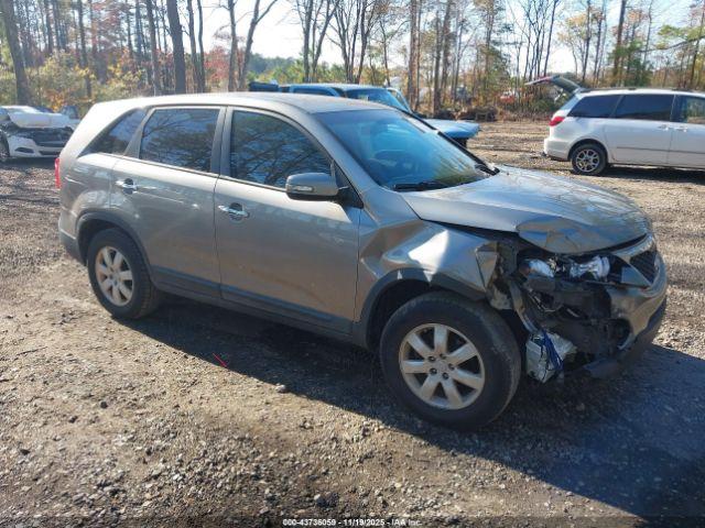  Salvage Kia Sorento