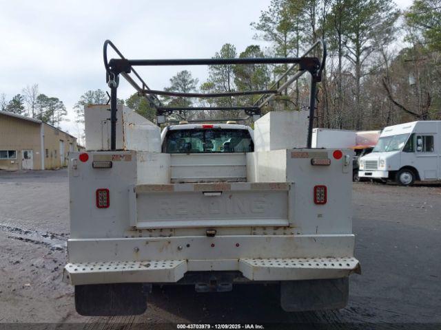 Ford F-350 Xl Image 10